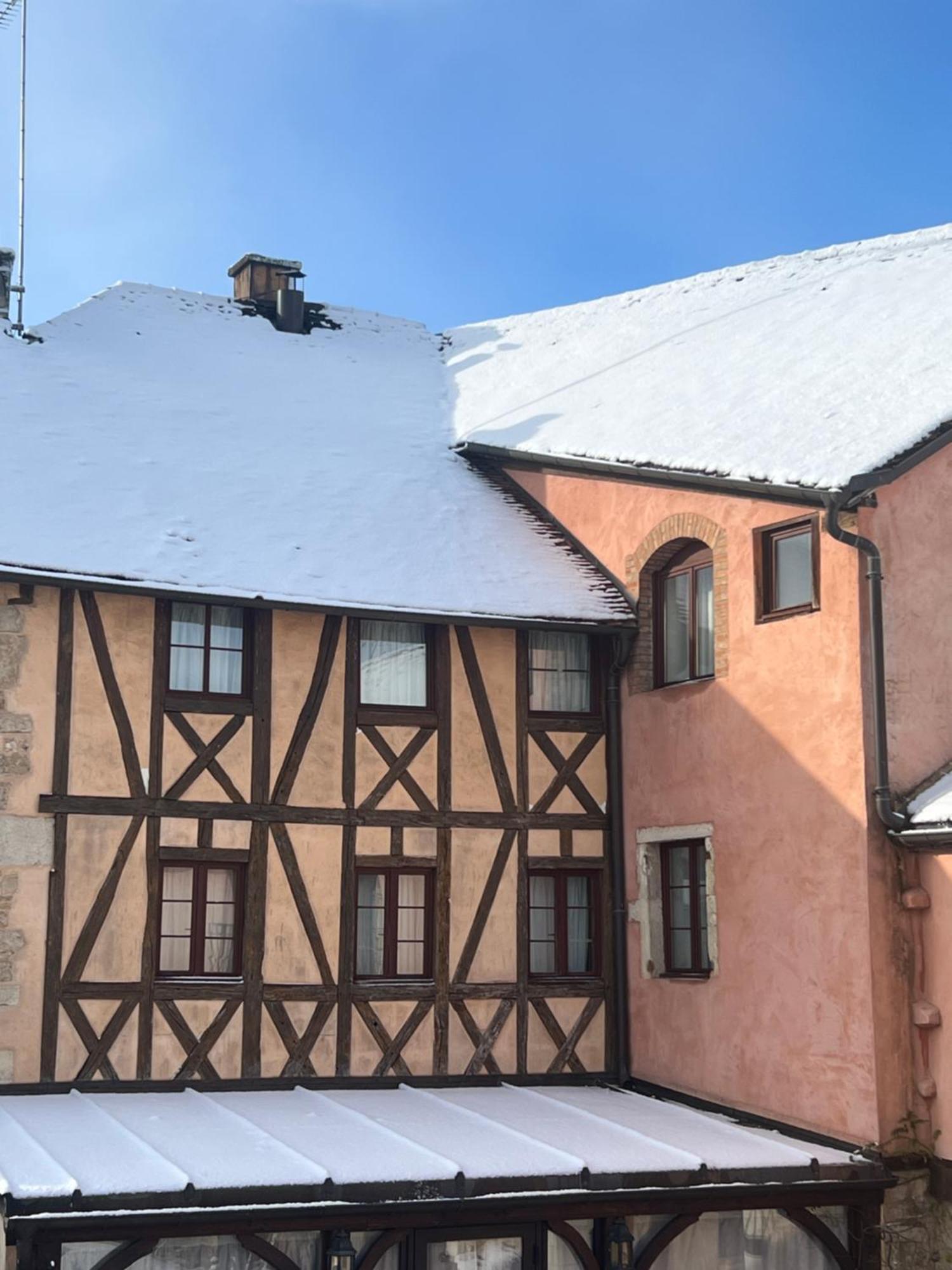 Auberge Du Renard'Eau Bèze エクステリア 写真